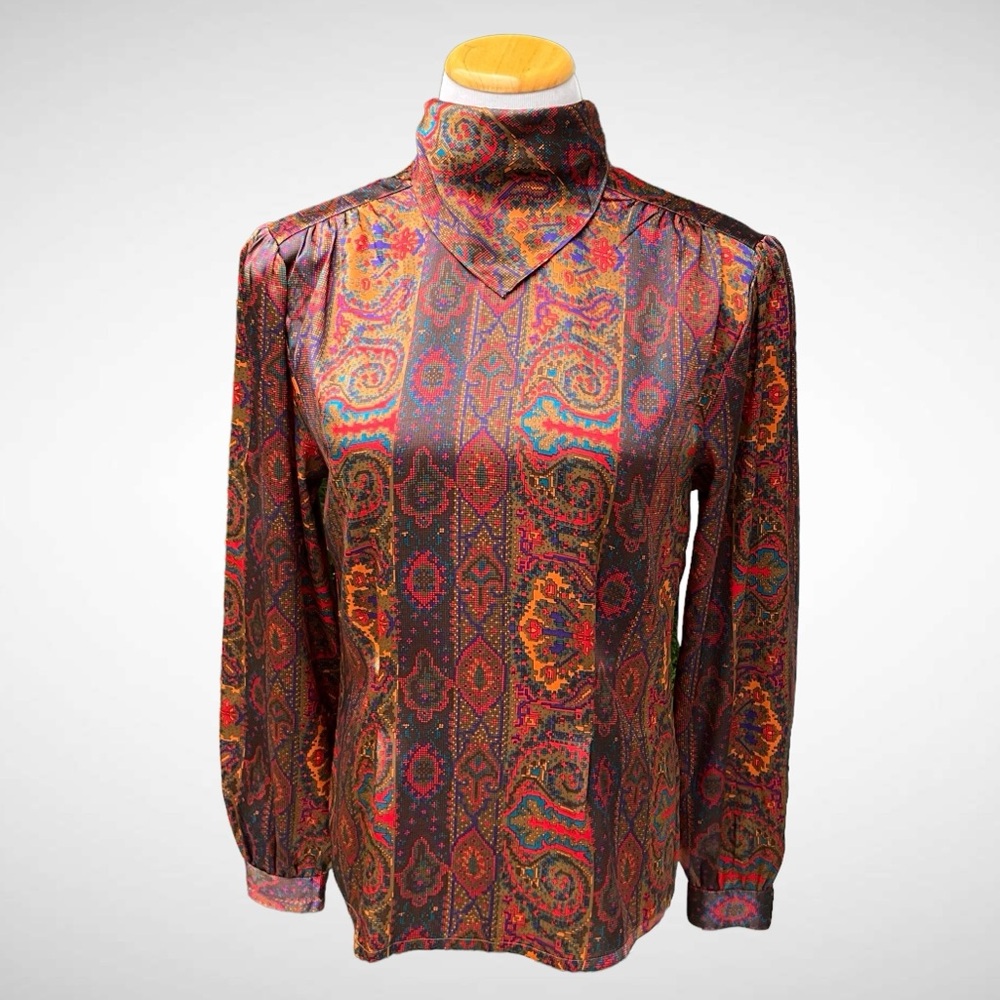 Nicola Vintage Paisley Buttonback Blouse Foldover Neck Long Sleeves